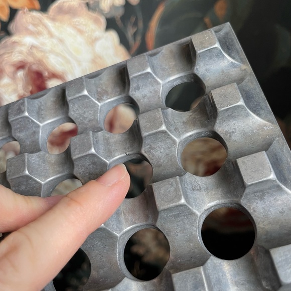 ❌SOLD❌ VTG Swedish MCM Aluminum Ultima Ashtray - Picture 12 of 17